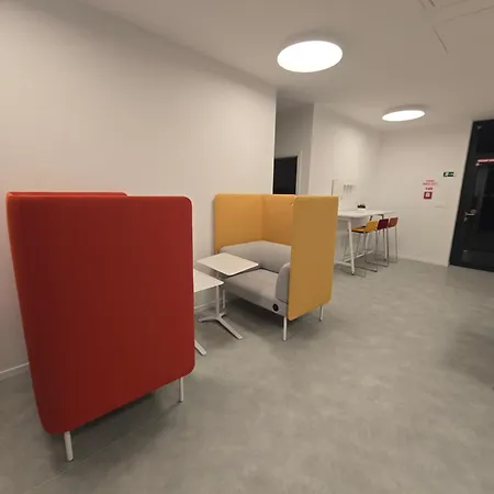 Like Home, Coffee Or Tea & Parking Free Apartment Bratislava