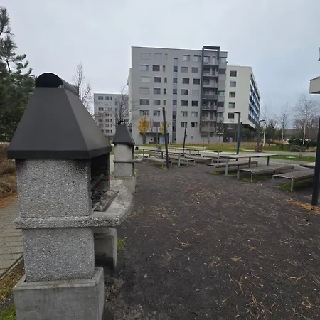 Like Home, Coffee Or Tea & Parking Free Apartment